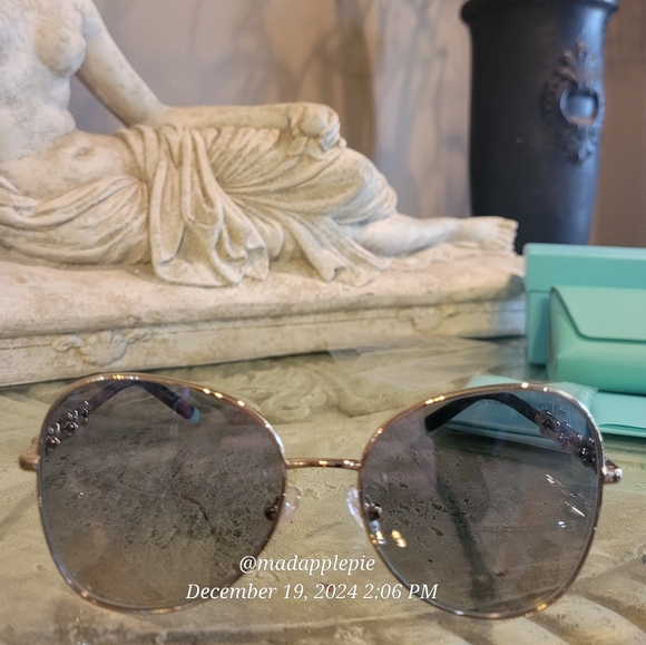 Tiffany & Company TF3086 Pilot Aviator Sunglasses Hardware Link Luxury #128 - Picture 4 of 14